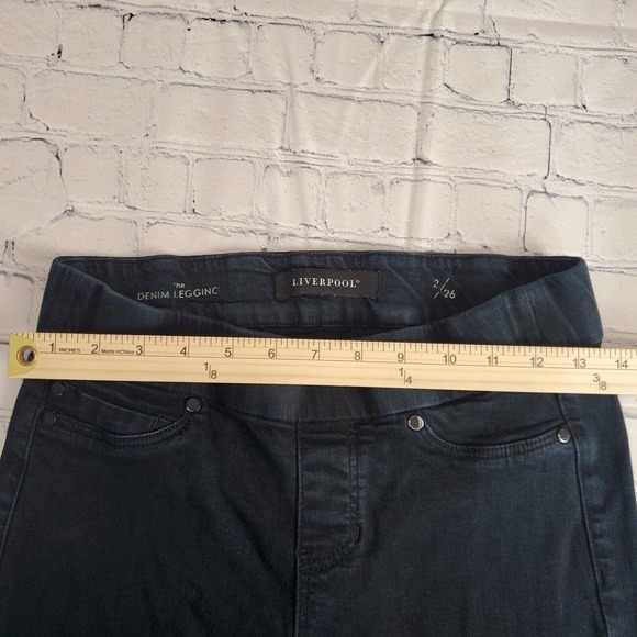 Liverpool Denim Leggings Womens Size 26 Pull On Stretch Blue Back Pockets - Picture 9 of 11